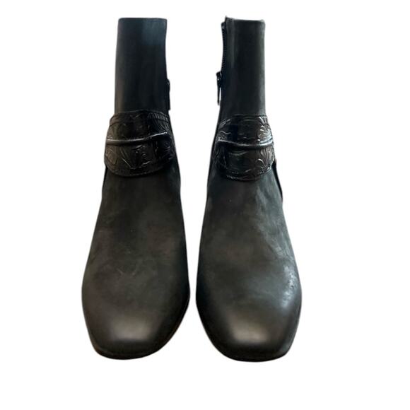 NWOT Vionic Vienne Carnelia Over the Ankle Black Boots Sz 9 - Picture 5 of 11